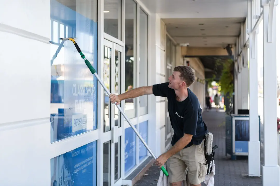 Exterior Windows service image