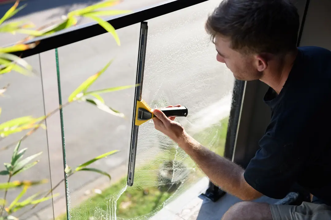 Glass Balustrade Cleaning service image