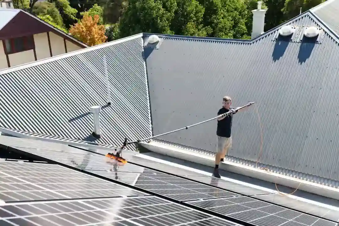 Solar Panels service image